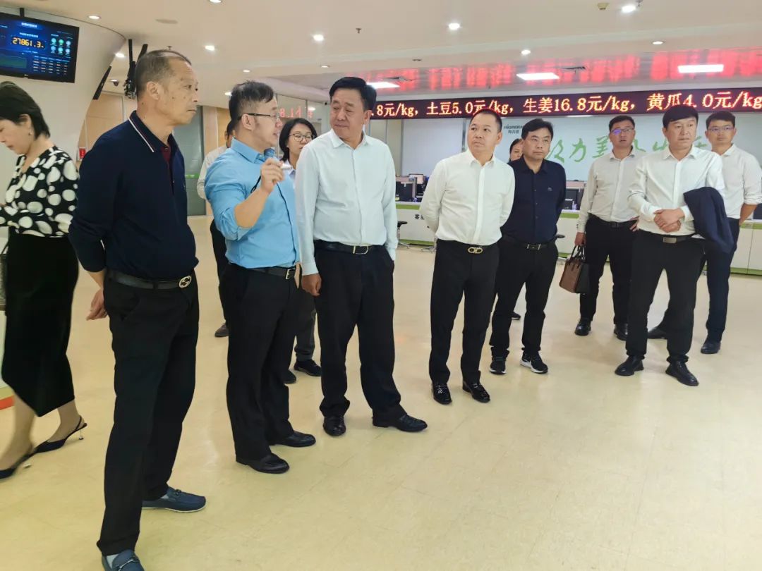 永胜县委书记率队招商，积极开拓优质农产品销售渠道 (4).jpg