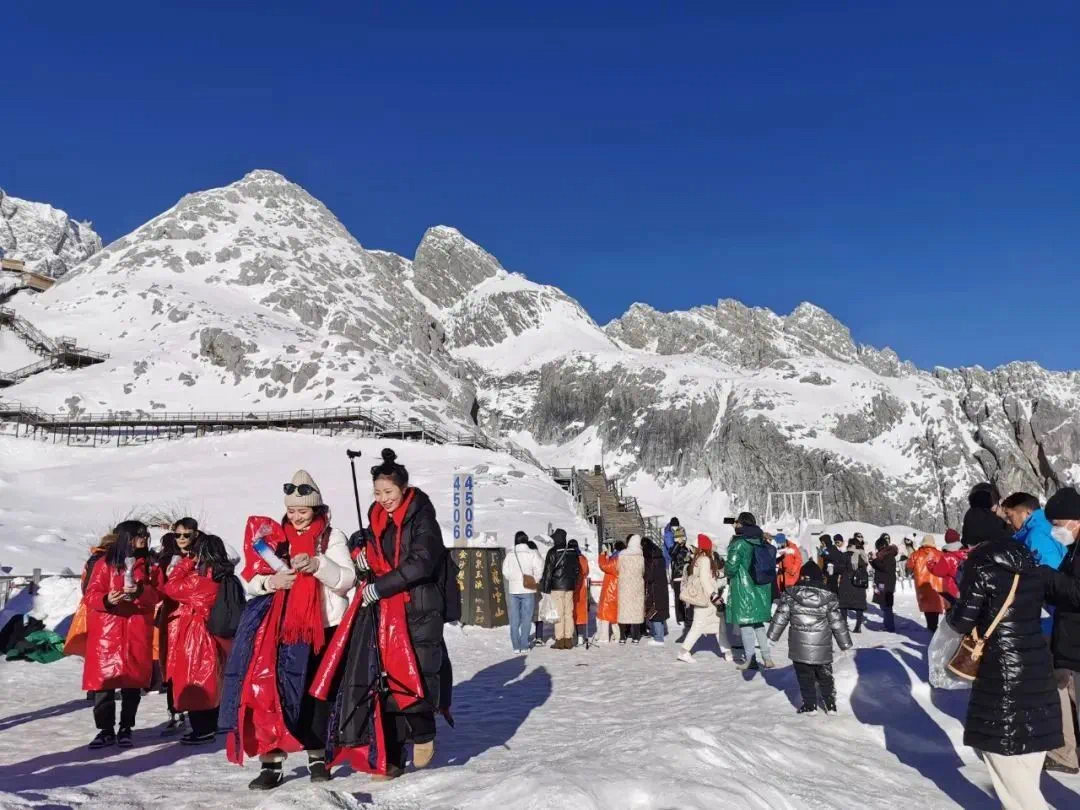 玉龙雪山景区聘任索道票务销售义务监督员 (1).png