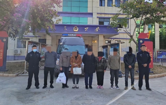 快过年了别添“赌”！丽江又有人被抓！ (2).png