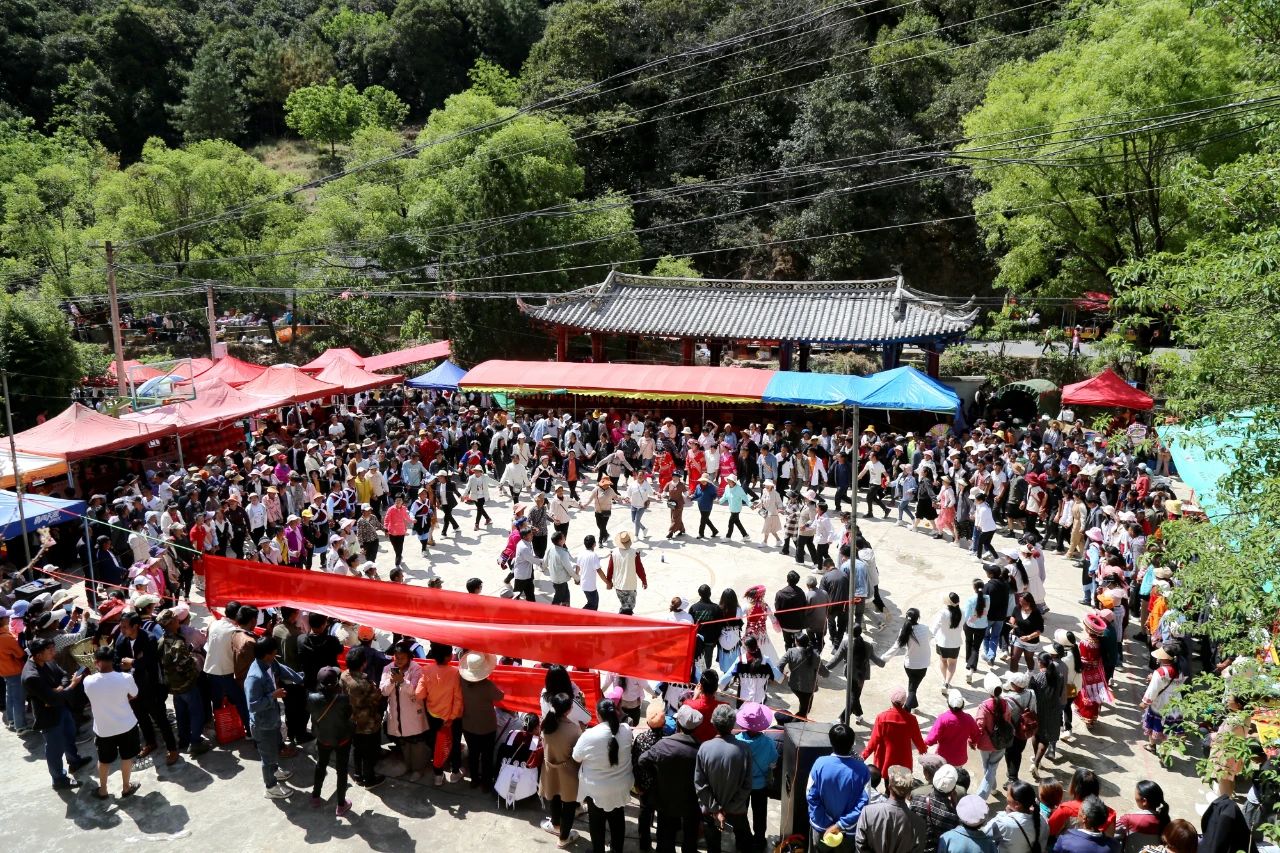 第十届石头兰香“立夏碱泉会”民俗文化节即将举行.jpg