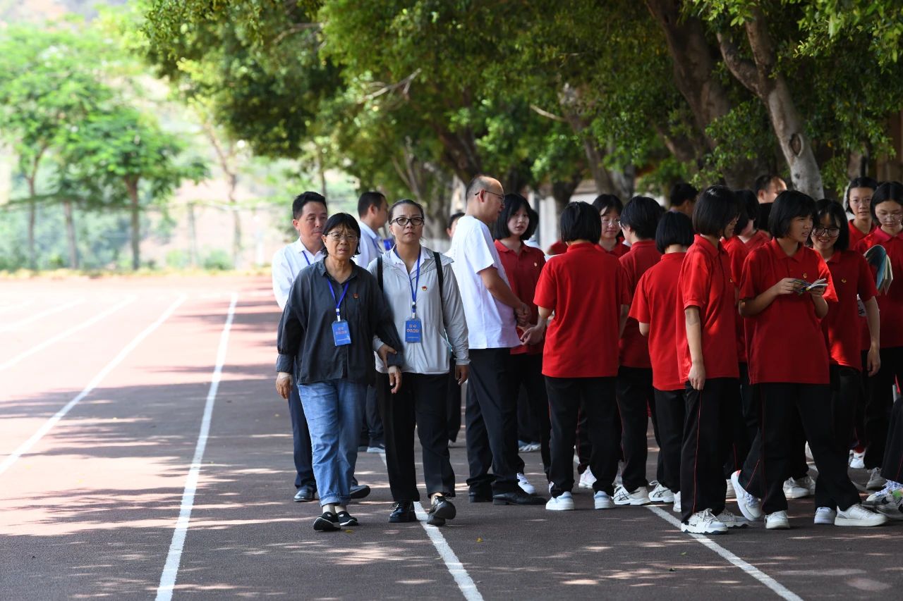 高考护航3.jpg