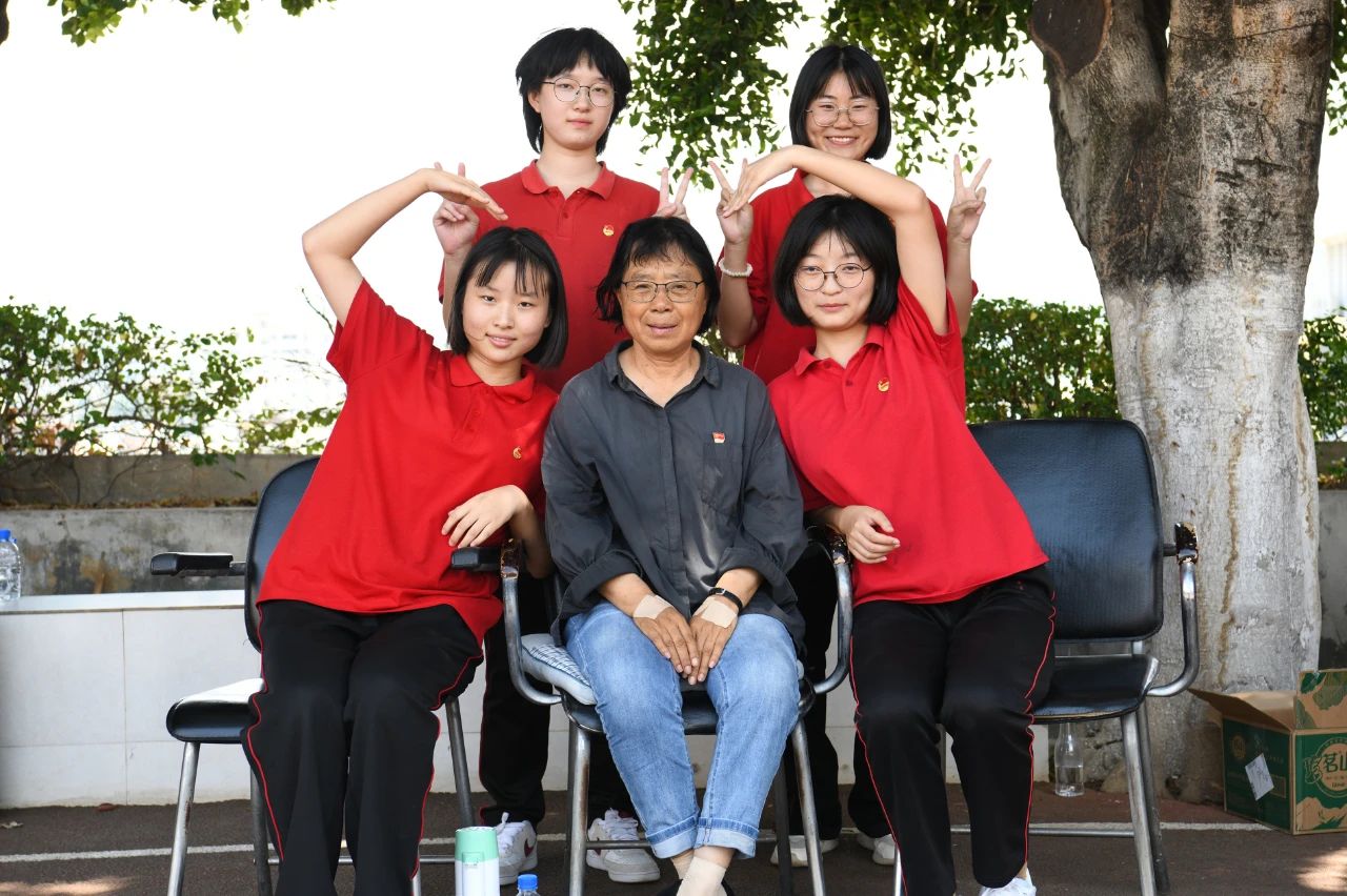 高考护航7.jpg