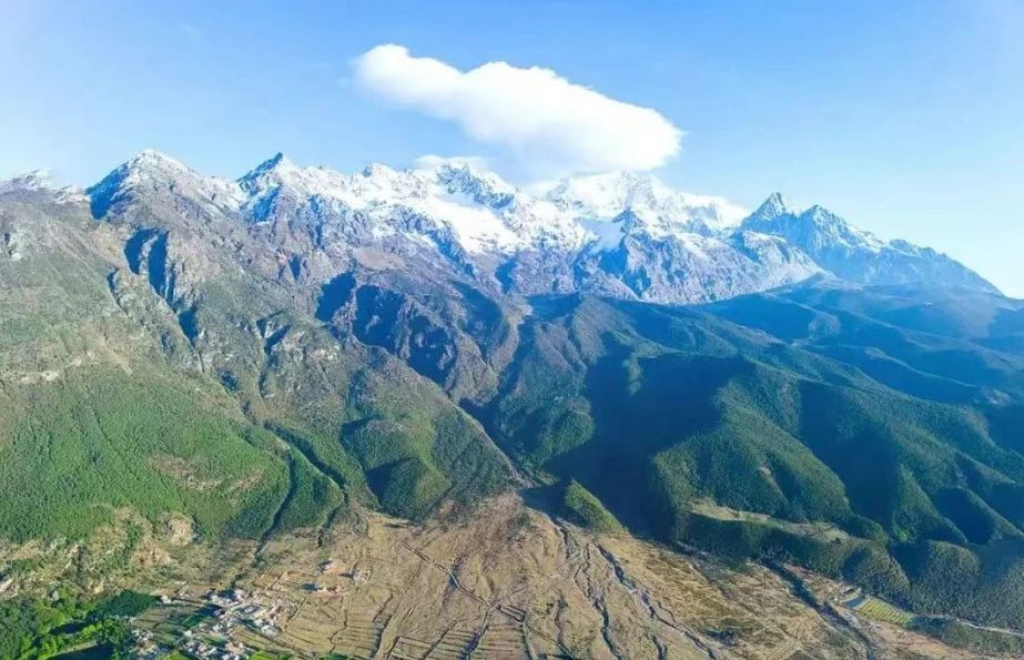 首届玉龙雪山“滇峰救援”技术交流活动圆满落幕3.jpg