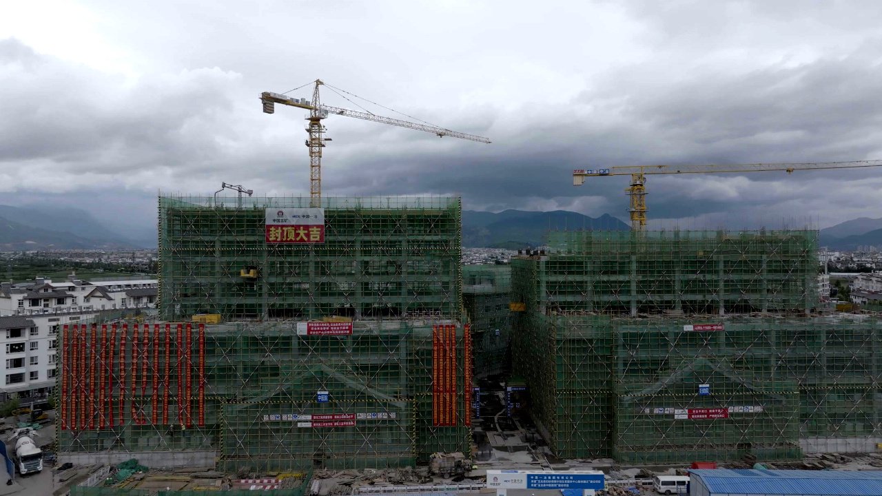 计划2025年4月完工！玉龙县中医医院项目建设有新进展02.jpg