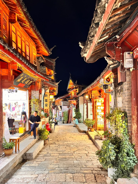 马蜂窝《2024上半年自驾游数据报告》出炉，丽江上榜！6.png