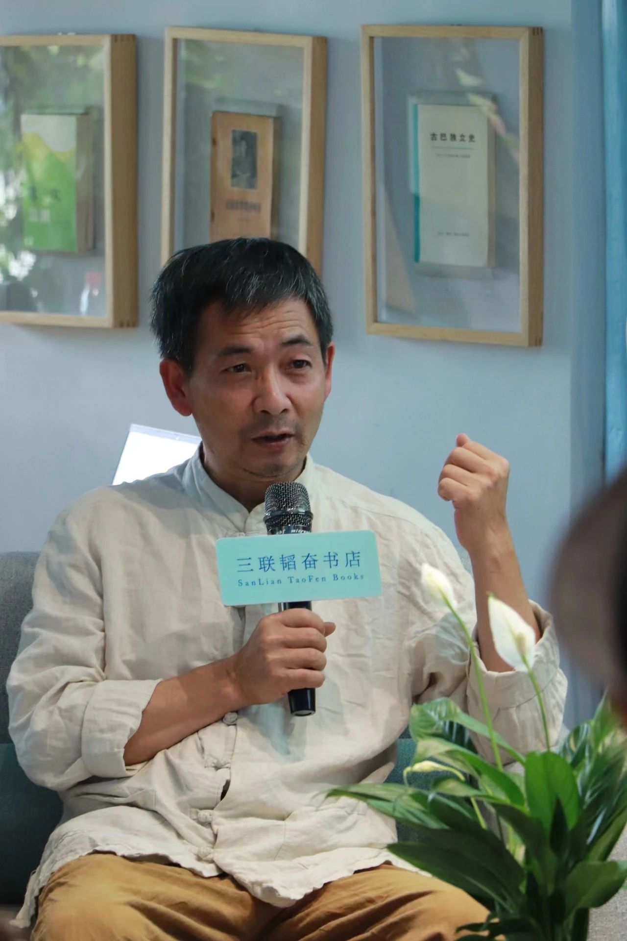 舍不得的丽江·新媒体课堂在丽江古城三联韬奋书店开课2.jpg