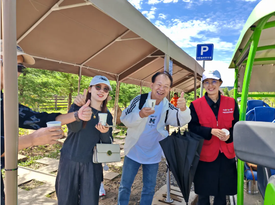 玉龙雪山景区多项举措力促暑期旅游服务，确保游客安全舒适01.png