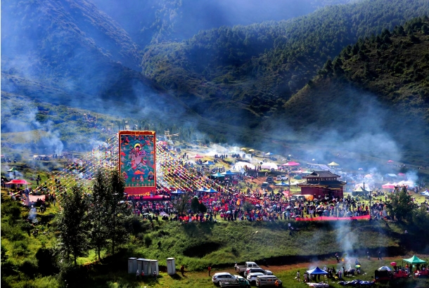 转山转湖转风情！2024泸沽湖摩梭人转山节来啦02.png
