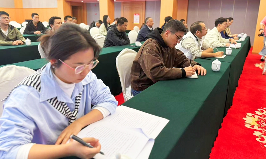 丽江青山常在 空气常新 绿水长流 (1).png