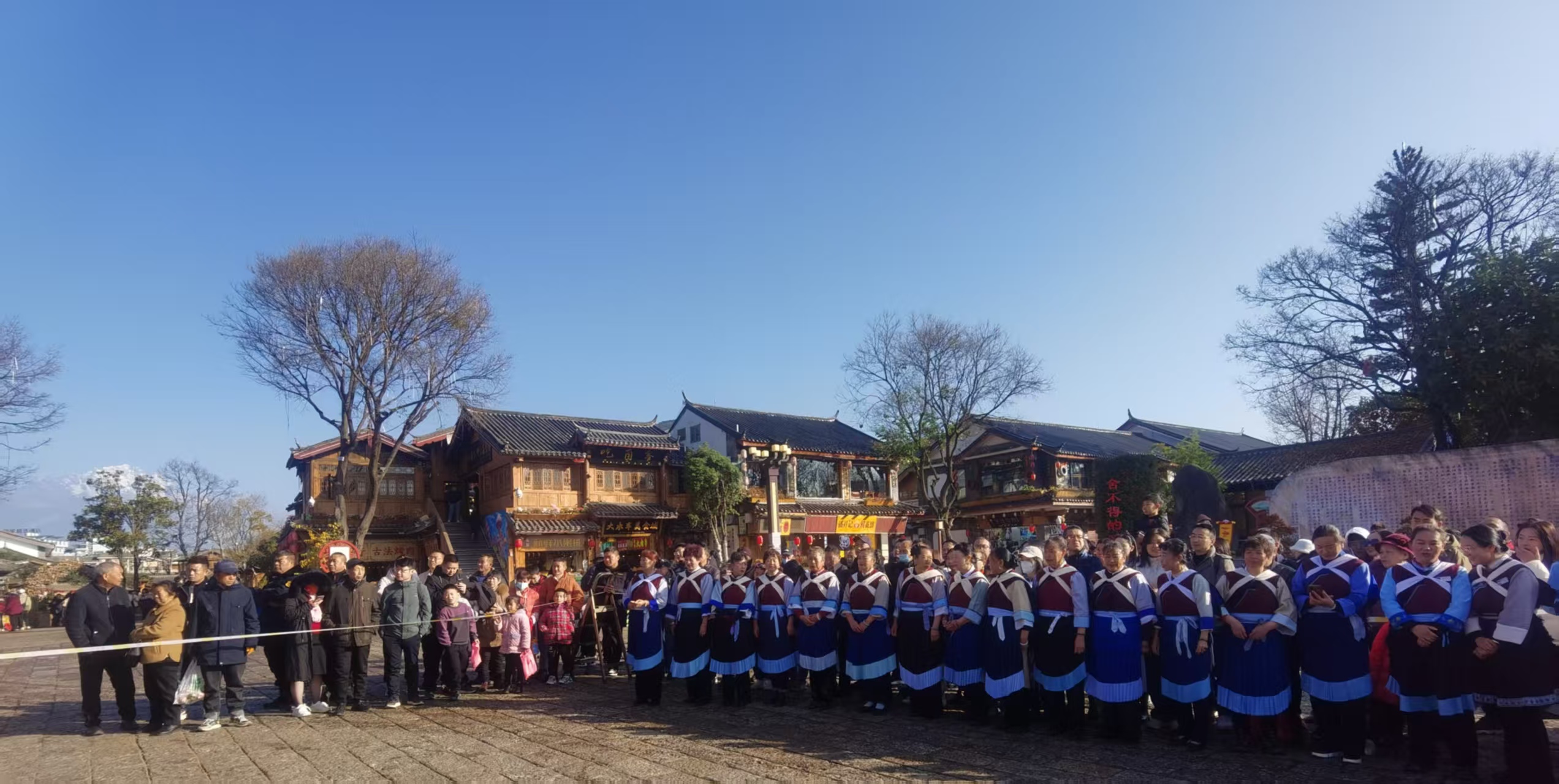 丽江古城举行东巴祈福民俗展示活动，共庆新春祈求丰年4.jpg
