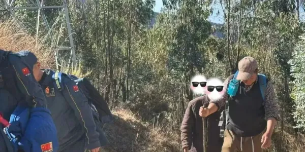 寒夜峭壁生死救援 永胜多部门联动13小时救出两名被困少年