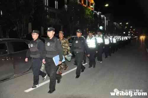 丽江公安领导干部到基层派出所“轮值”.webp (2).jpg