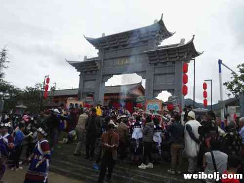 丽江古城原住民与经营户矛盾突出的问题得到有效控制