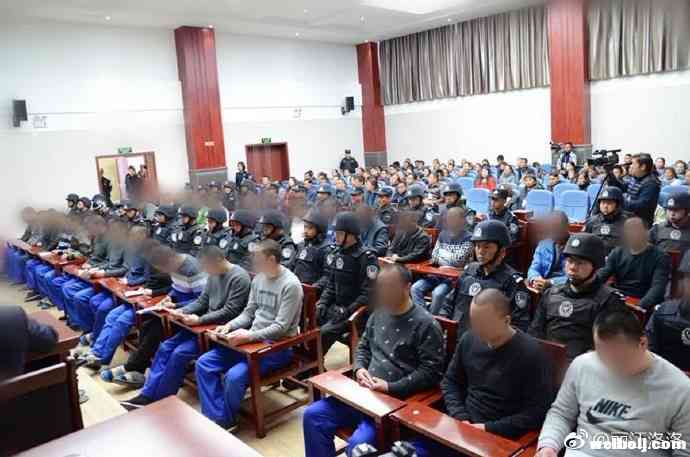 丽江火车东站黑恶势力今天受审