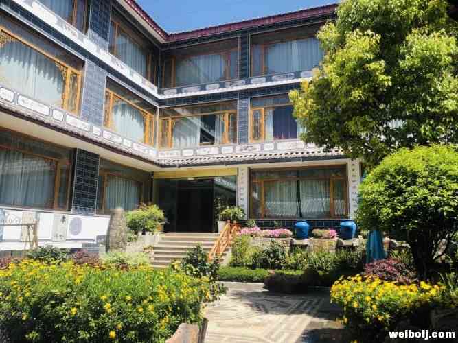 新型养老模式入驻丽江：曼乐图旅居享老受追捧