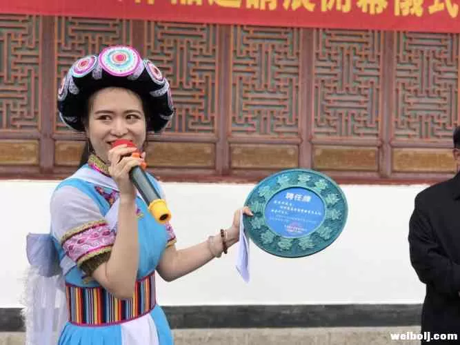 韩国人的书法见过没？50余幅韩文书法作品亮相丽江！