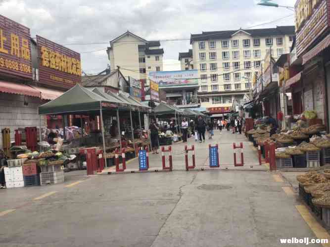 22年老市场摘掉脏乱差帽子改头换面！丽江人纷纷点赞！