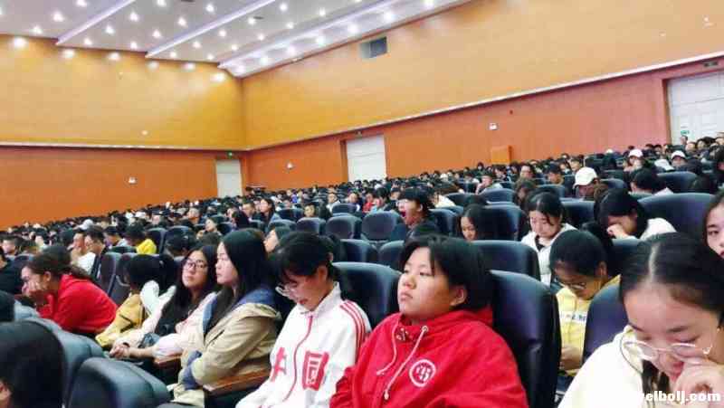 市委书记崔茂虎进高校上开学第一课：不读书，你拿什么跟人家拼？