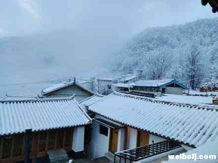 去远方就去丽江