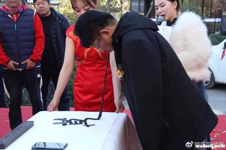 400余万重金打造！近1000平方！丽江渝江汇老火锅，今天开业啦！