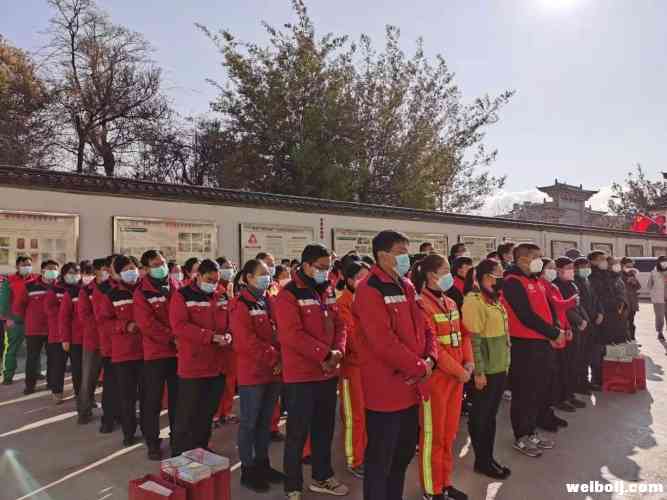 我们愿做武汉籍游客集中安置点的服务员 使命面前‘害怕’这个词必须放下2.jpg