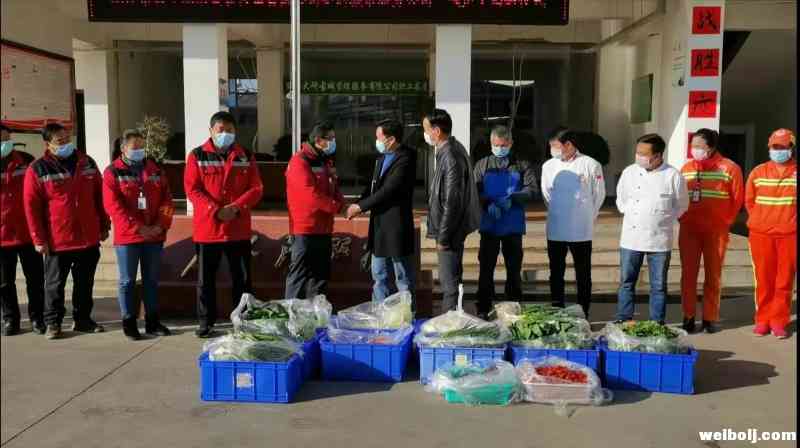 我们愿做武汉籍游客集中安置点的服务员 使命面前‘害怕’这个词必须放下0.jpg