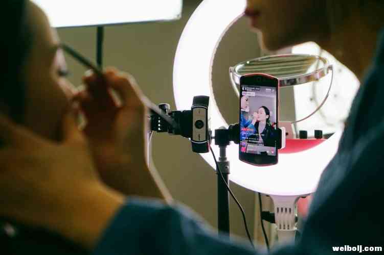 “直播带货”呈井喷之势后 是时候做一番“冷思考”了.jpg