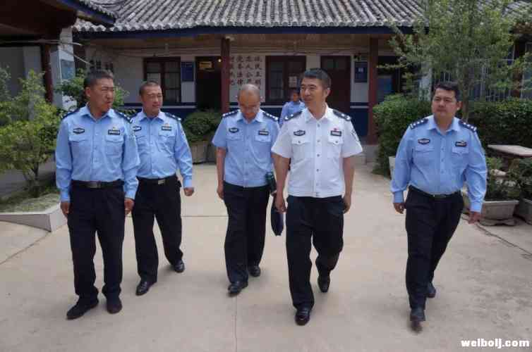 市公安局局长田锐文深入古城区基层派出所调研 (3).jpg