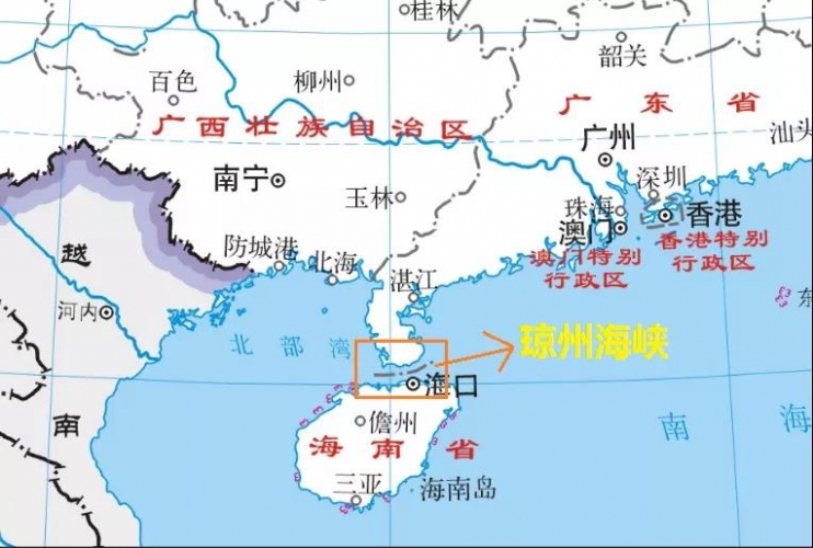 丽江一人成功横渡琼州海峡，游泳里程26公里 (3).jpg