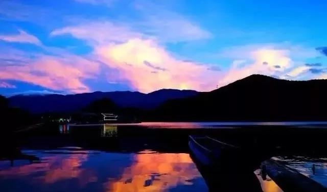 泸沽湖的秋季，每分钟都足够惊艳，你一定没看过！ (2).jpg