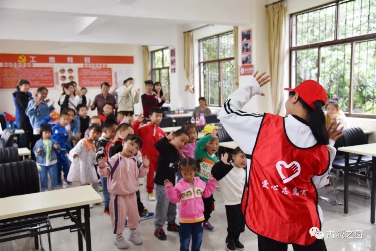 顺和社区“儿童之家”揭牌 (3).jpg