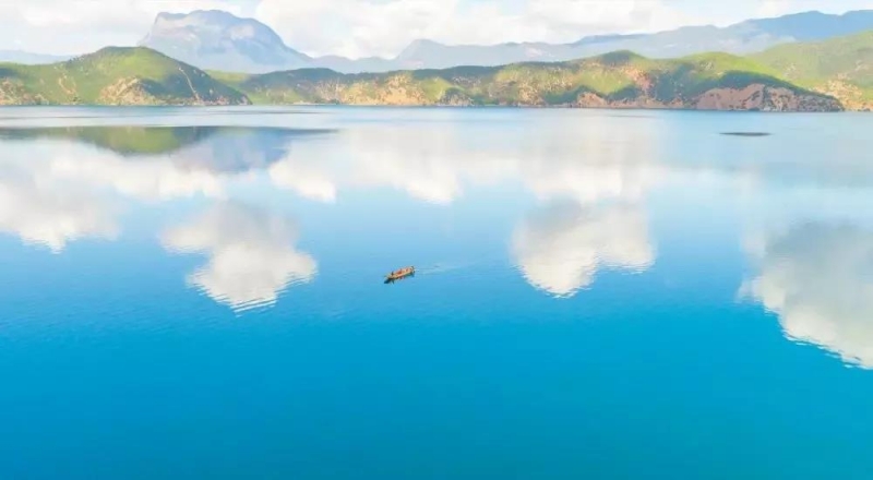 游玩泸沽湖是种什么体验？一半在天堂，一半在人间9.jpg