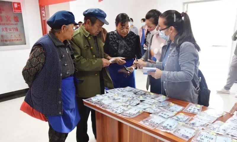 古城区90名听力残疾人免费获配助听器 (2).jpg