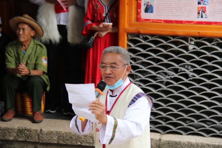 想看丽江原汁原味的民族文化展演  每月16号下午去古城西门接风楼就够了1.jpg