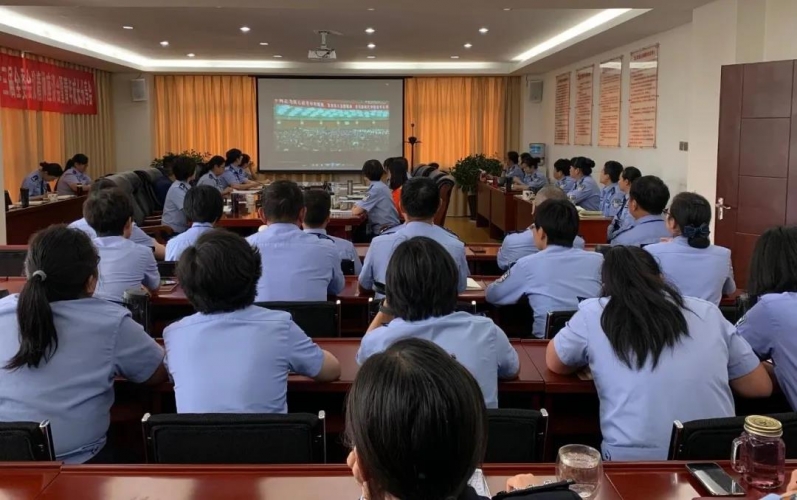 全国青联第十三届全委会议召开，挥带头引领作用、以实际行动践行初心信念 (4).jpg