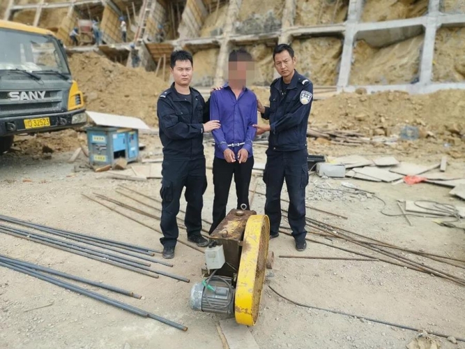 法网恢恢！大兴派出所5小时破获一起盗窃案.jpg