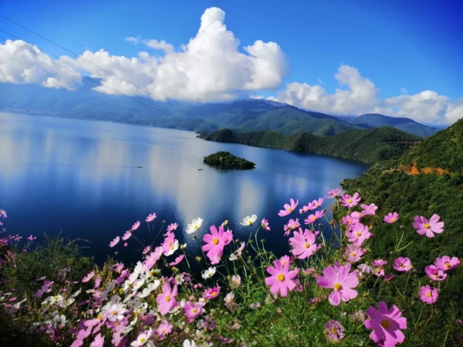 泸沽湖，值得一去！ (14).jpg