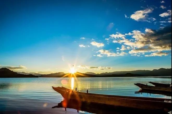 泸沽湖的秋天，就是这么美！ (1).jpg