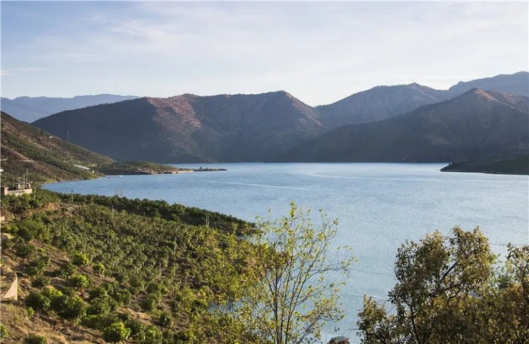 华坪守护绿水青山中打造金山银山、实现“生态美、百姓富”的目标 (7).jpg