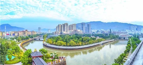 华坪：推进产城融合 打造美丽宜居县城、让“芒果之城”焕发勃勃生机.jpg