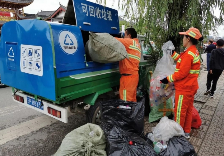 进一步推进爱国卫生“七个专项行动”，丽江城市综合服务公司这样做… (6).jpg