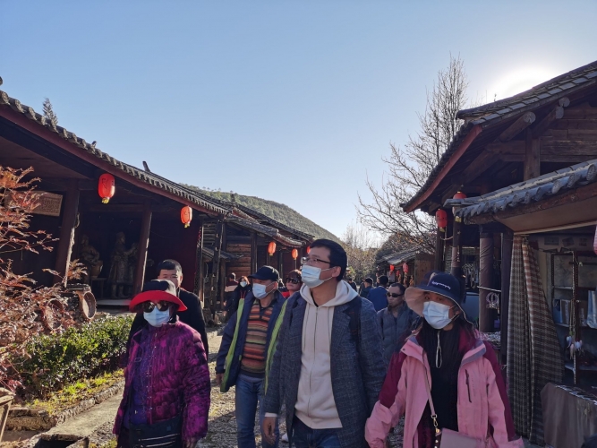 2021年元旦小长假，丽江市共接待游客25.14万人次，实现旅游总收入2 (3).jpg