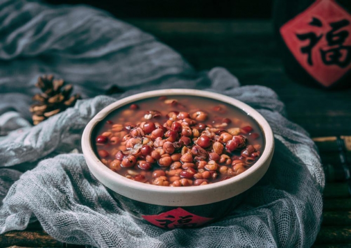 腊八节，粥可温，疫可逐.jpg