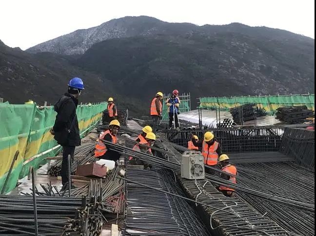 丽江雪山轨道1号线预计2022年年底建成通车 (2).jpg