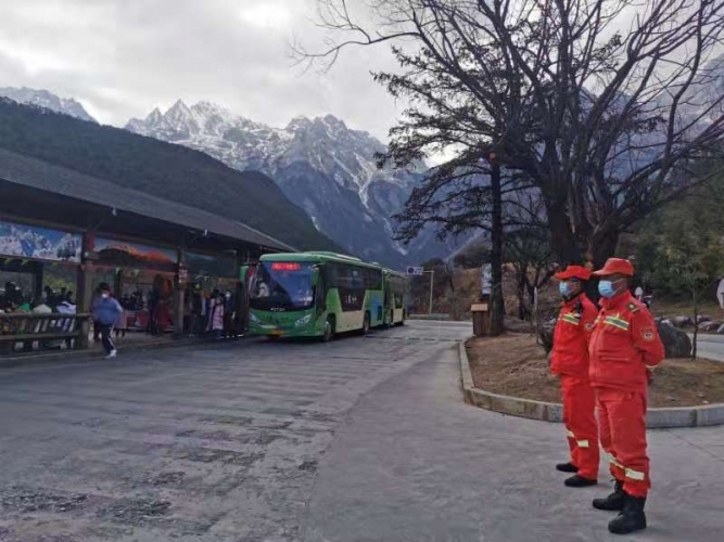 春节假期玉龙雪山景区接待游客5.4万人 其中散客4.6万人7.jpeg