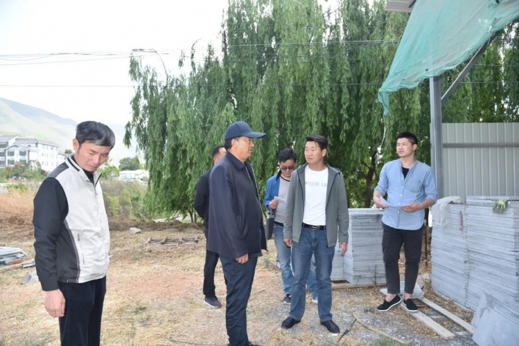 古城区关停七河镇两家石材加工作坊 (2).jpg