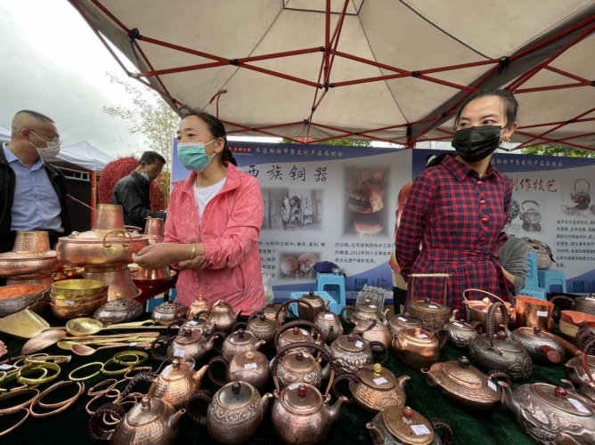 文旅融合丽江模式换挡提速 文旅惠民发布并启动文旅消费试点城市建设 (10).jpg