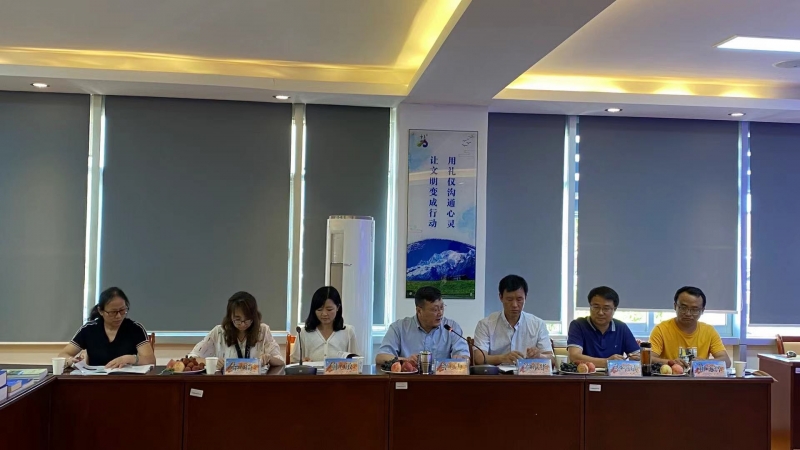 国家级文明旅游示范单位省级复审组一行莅临玉龙雪山景区指导创建工作 (1).jpg