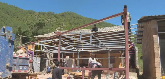 零容忍！泸沽湖景区全面清理整治“一户多宅” (1).png