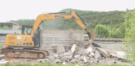 零容忍！泸沽湖景区全面清理整治“一户多宅” (2).png